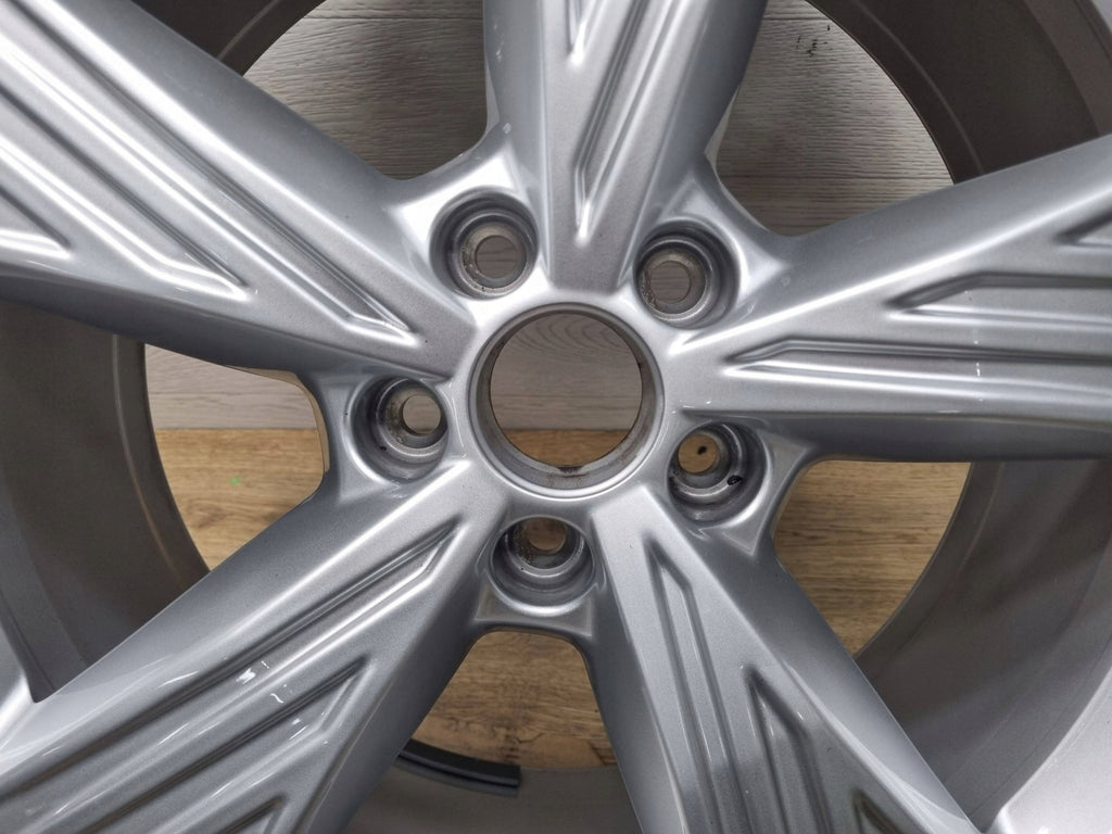 1x Alufelge 19 Zoll 8.0" 5x112 45ET Glanz Silber 89A601025B Audi E-Tron FEL7097189678yl