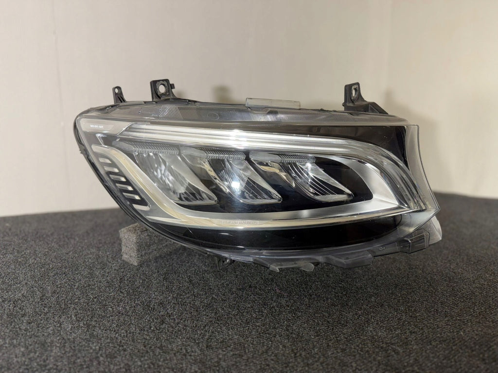 Frontscheinwerfer Mercedes-Benz Sprinter A9109067200 LED Rechts Headlight SCH2578821353kr