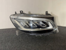 Laden Sie das Bild in den Galerie-Viewer, Frontscheinwerfer Mercedes-Benz Sprinter A9109067200 LED Rechts Headlight SCH2578821353kr