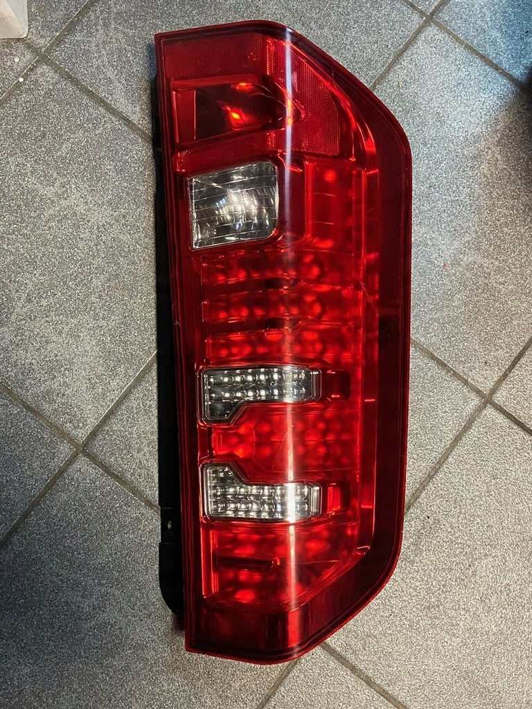 Rückleuchte Mercedes-Benz Mb A0008208564 Links Rearlight