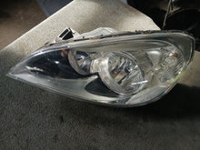 Load image into Gallery viewer, Frontscheinwerfer Volvo S60 II V60 31383066 Links Scheinwerfer Headlight SCH2129496800ga