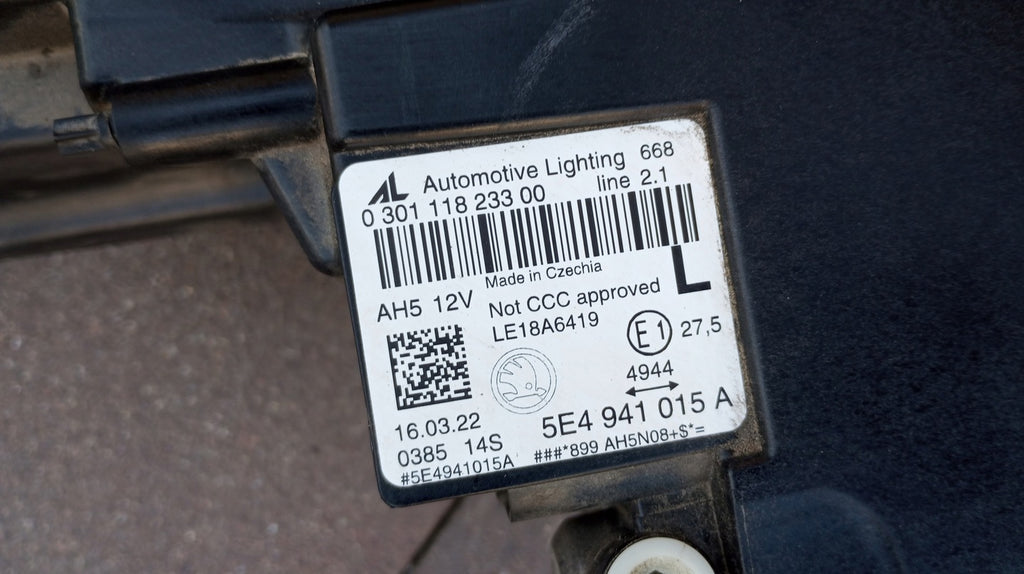 Frontscheinwerfer Skoda Octavia IV 5E4941015A 5E4941016A Full LED Ein Satz SCH4465243418si