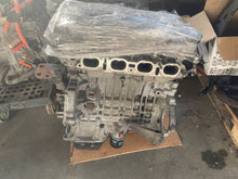 Laden Sie das Bild in den Galerie-Viewer, Motor Toyota Corolla Verso Avensis 1ZZ 1.8 Benzin Engine Unkomplett MOT1658167890yv