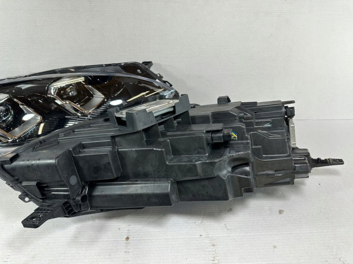 Frontscheinwerfer Ford Kuga LV4B-13E017-AP LV4B-13E016-AP Ein Satz Headlight SCH8693153947lw