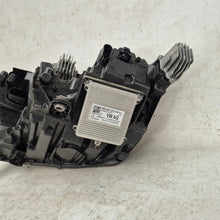 Laden Sie das Bild in den Galerie-Viewer, Frontscheinwerfer Skoda Octavia IV 5E4941016A Full LED Rechts Headlight SCH4632547207fr