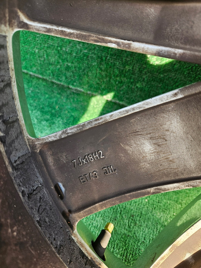 1x Alufelge 18 Zoll 7.0" 5x112 43ET Glanz Silber 5N0601025D VW I Rim Wheel FEL6968368807nf