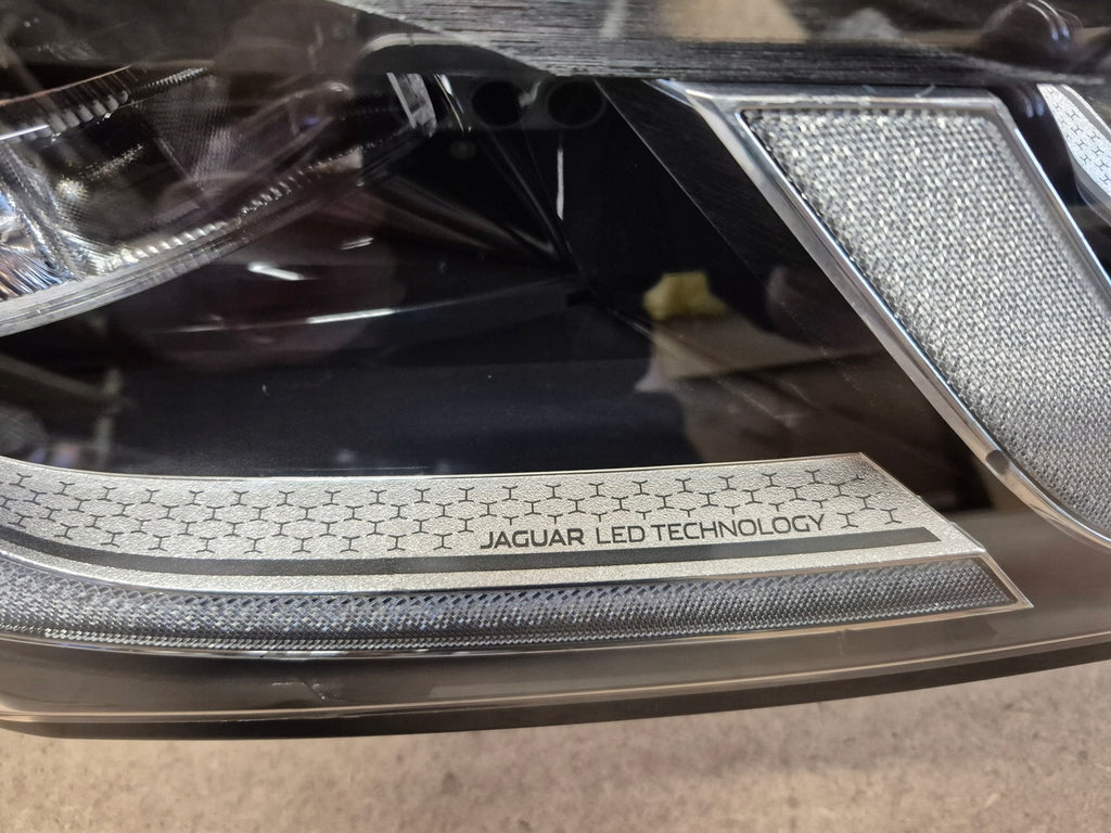 Frontscheinwerfer Jaguar Xf X260 F-Pace X761 MK8313W029EC Full LED Rechts