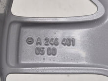 Laden Sie das Bild in den Galerie-Viewer, 1x Alufelge 16 Zoll 6.5" 5x112 49ET Glanz Silber A2464010500 Mercedes-Benz FEL8429385362mr