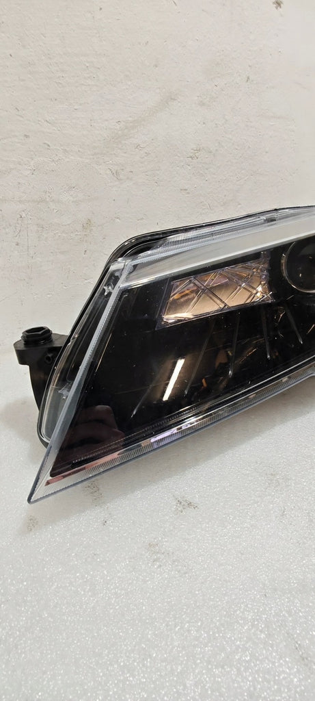 Frontscheinwerfer Skoda Superb III 3V1941015B Xenon Links Scheinwerfer Headlight