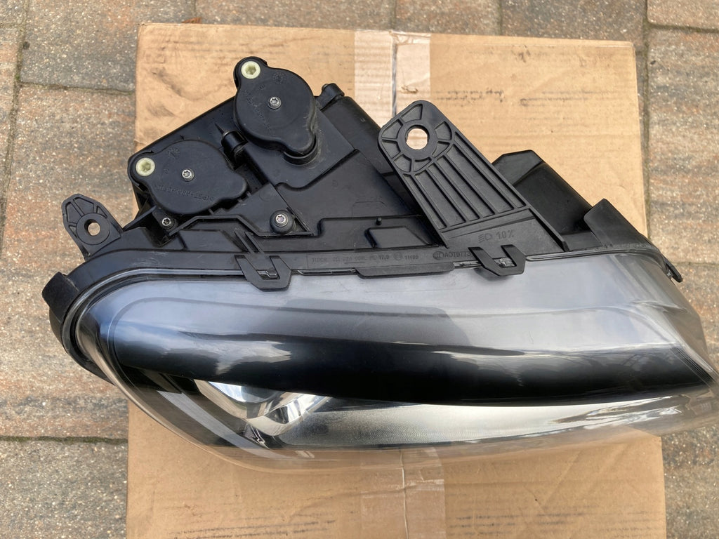 Frontscheinwerfer VW Amarok 2H1941016AF 2H1941018A LED Rechts Headlight SCH3285111630an