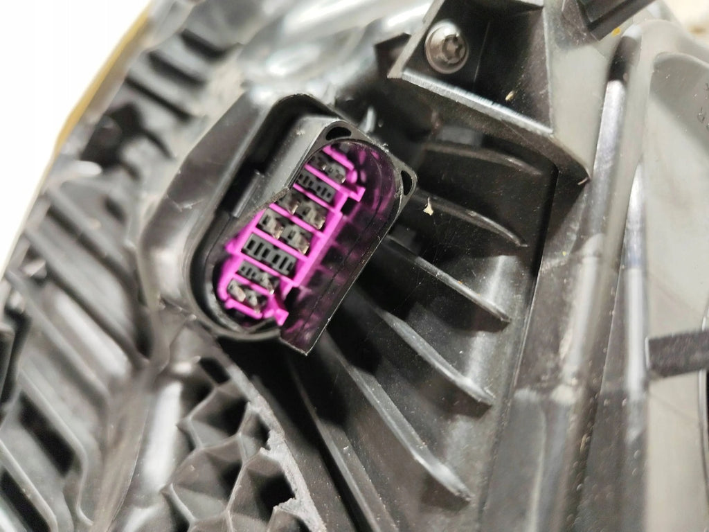 Frontscheinwerfer VW Touareg 761941082 1EX01314306 Full LED Rechts Headlight