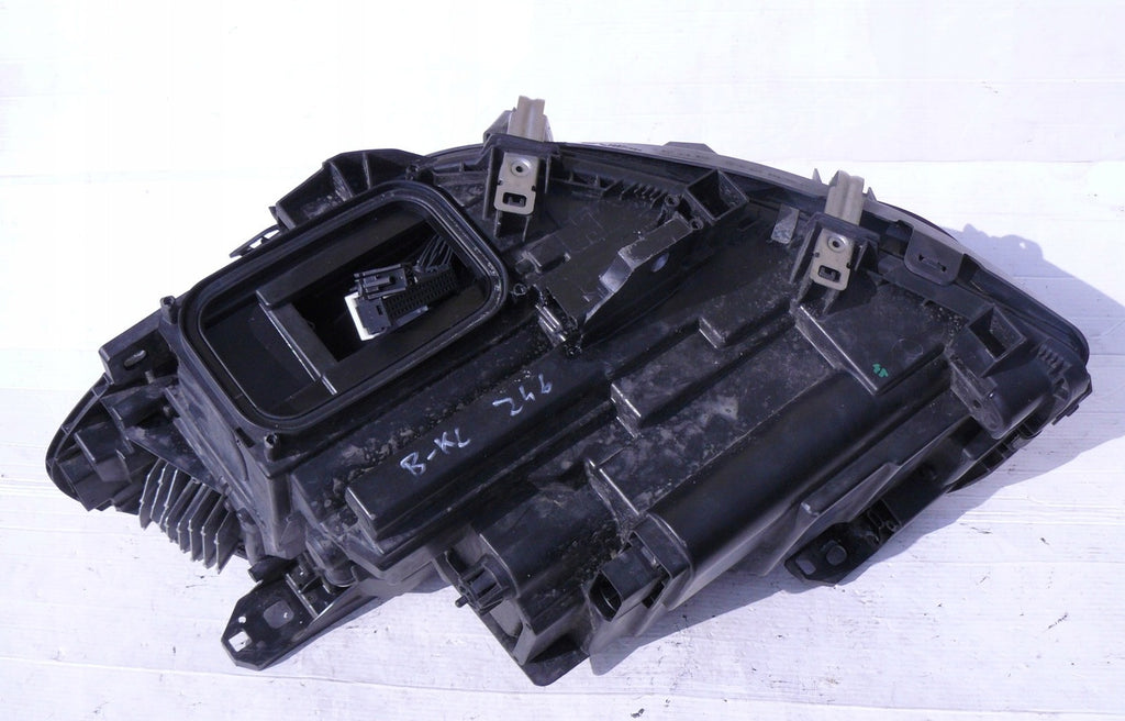 Frontscheinwerfer Mercedes-Benz W246 2469062801 LED Rechts Headlight