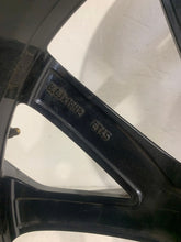 Laden Sie das Bild in den Galerie-Viewer, 1x Alufelge 19 Zoll 8.0&quot; 5x108 45ET Glanz Graphit 57A601025R Skoda Karoq