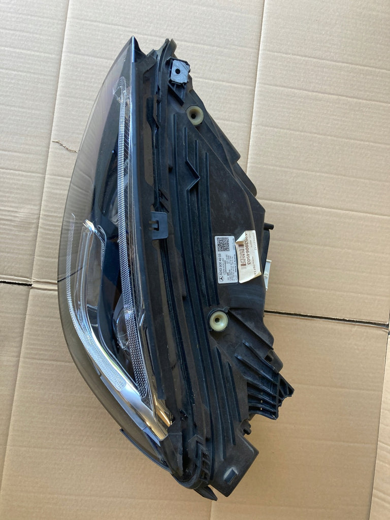 Frontscheinwerfer Mercedes-Benz Glc MB2539064903 LED Rechts oder Links SCH7122944208cc