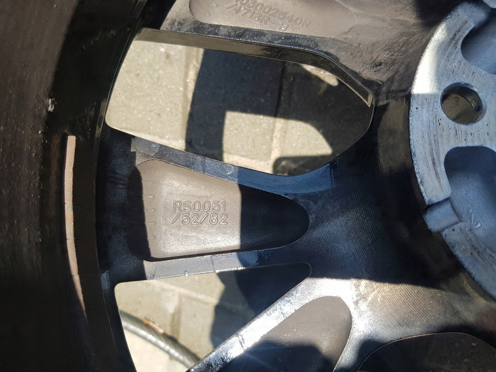 1x Alufelge 17 Zoll 7.0" 5x114.3 35ET Glanz 403002540R 403007242R Renault