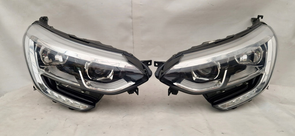 Frontscheinwerfer Renault Megane IV 260102555R 260603157R LED Rechts oder Links