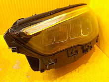 Laden Sie das Bild in den Galerie-Viewer, Frontscheinwerfer Mercedes-Benz W247 LED Links Scheinwerfer Headlight