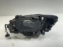 Laden Sie das Bild in den Galerie-Viewer, Frontscheinwerfer Volvo V60 I Xenon Rechts Scheinwerfer Headlight SCH5064913730yc