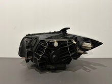Laden Sie das Bild in den Galerie-Viewer, Frontscheinwerfer BMW 1 E87 Rechts Scheinwerfer Headlight SCH5201889550cm