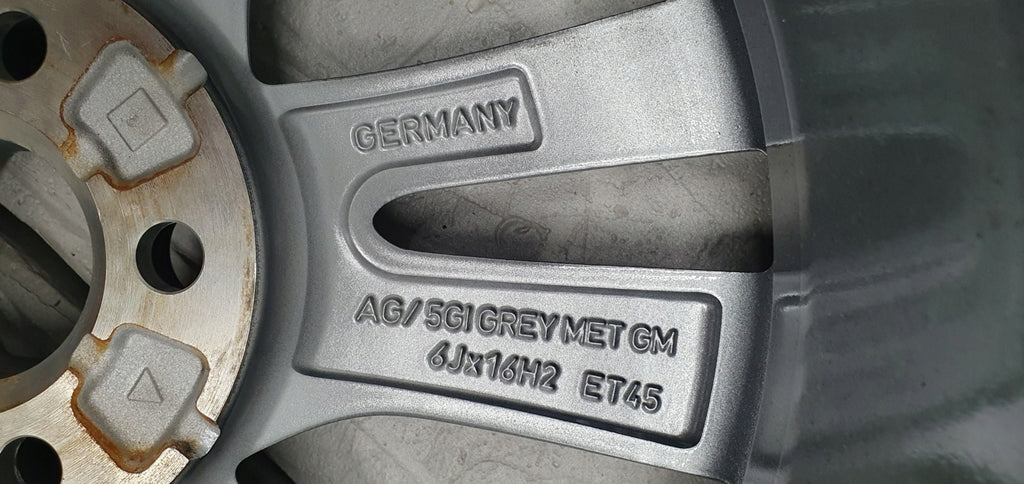 1x Alufelge 16 Zoll 6.0" 5x100 45ET Glanz Graphit 6VA601025 Mg Fabia Iv FEL3355205233rb