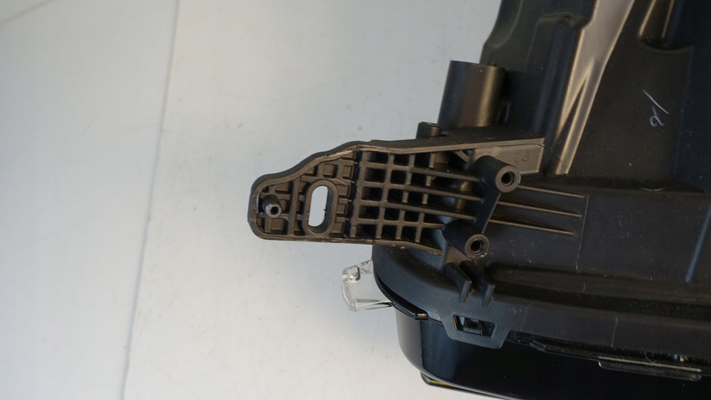 Frontscheinwerfer Ford Ecosport GN15-13W029-JE LED Ein Stück (Rechts oder Links) SCH8037736036wh