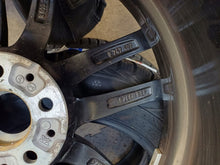 Load image into Gallery viewer, 1x Alufelge 18 Zoll 8.0" 5x112 30ET 8747407 BMW 5 G31 G30 Rim Wheel FEL1807132921eo