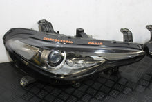 Laden Sie das Bild in den Galerie-Viewer, Frontscheinwerfer Alfa Romeo Giulia 50547571 50547582 Ein Satz Headlight SCH9120474849be