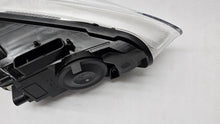 Laden Sie das Bild in den Galerie-Viewer, Frontscheinwerfer Ford Focus F1EB-13W030-AD Links Scheinwerfer Headlight