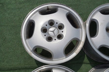Laden Sie das Bild in den Galerie-Viewer, 4x Alufelge 16 Zoll 7.5" 5x112 41ET Matt Silber 2104010402 Mercedes-Benz W210 FEL7812183812jj