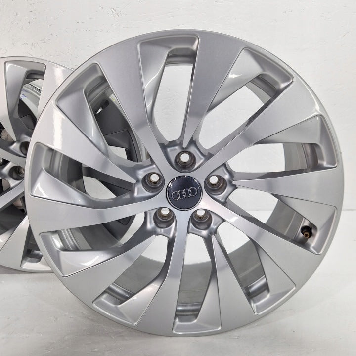 4x Alufelge 18 Zoll 8.0" 5x112 26ET Glanz Silber 4K8601025A Audi Rim Wheel FEL8863088489uv