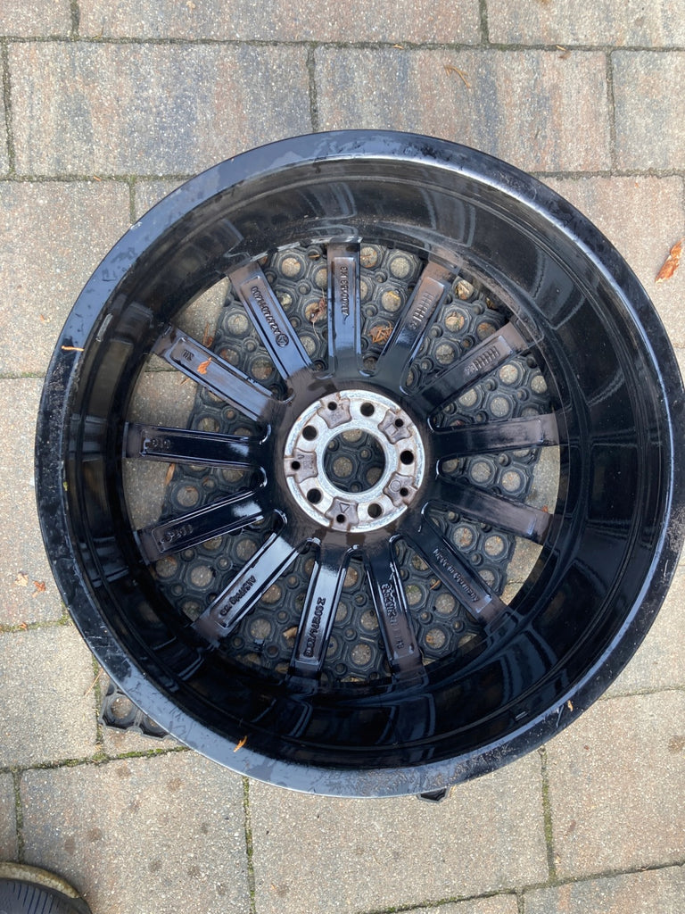 1x Alufelge 20 Zoll 8.0" 5x112 A2474011600 Mercedes-Benz Gla H247 Rim Wheel FEL3346563294ah