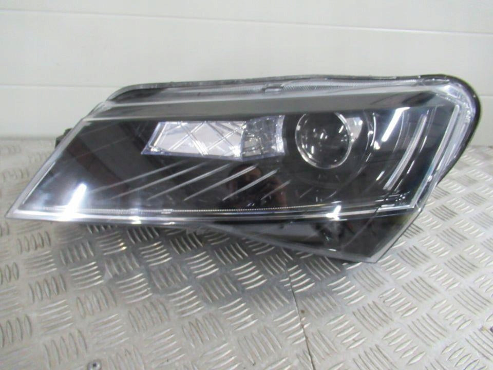 Frontscheinwerfer Skoda Superb III 3V1941015B Xenon Links Scheinwerfer Headlight SCH2088996300vc