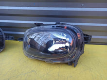 Laden Sie das Bild in den Galerie-Viewer, Frontscheinwerfer Citroën C3 III 9820059680 9820059280 Ein Satz Headlight