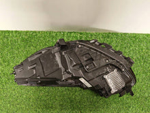 Laden Sie das Bild in den Galerie-Viewer, Frontscheinwerfer Tesla Model Y 151495300D Rechts Scheinwerfer Headlight SCH4923169475hd