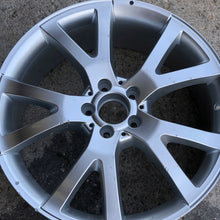 Laden Sie das Bild in den Galerie-Viewer, 1x Alufelge 20 Zoll 8.5" 5x112 A2514012202 Mercedes-Benz Rim Wheel FEL4894388780vm