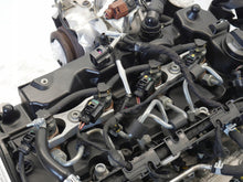Load image into Gallery viewer, Motor VW Golf III VII CRKB 1.6 TDI 110PS 81kW 127TKm Diesel Engine Komplett