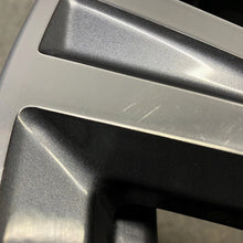 Load image into Gallery viewer, 1x Alufelge 18 Zoll 8.5" 5x112 36ET Glanz Graphit 6896768 BMW I4 Rim Wheel FEL9416714193qu