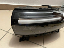 Laden Sie das Bild in den Galerie-Viewer, Frontscheinwerfer Dacia Duster 260603515R Full LED Links Scheinwerfer Headlight SCH6812390523zl