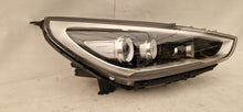 Laden Sie das Bild in den Galerie-Viewer, Frontscheinwerfer Hyundai I30 III 92102-G4100 G4921-22040 LED Rechts Headlight