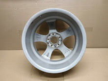Load image into Gallery viewer, 1x Alufelge 17 Zoll 7.5&quot; 5x112 52,5ET Glanz Silber A2464010502 Mercedes-Benz