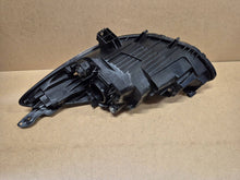 Laden Sie das Bild in den Galerie-Viewer, Frontscheinwerfer Mazda 2 DG8051030 Rechts Scheinwerfer Headlight SCH9838071615bc