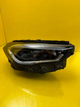 Laden Sie das Bild in den Galerie-Viewer, Frontscheinwerfer Mercedes-Benz W247 A2479064205 LED Rechts Headlight SCH5385949499fm