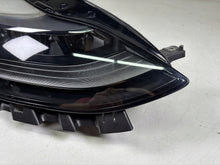 Laden Sie das Bild in den Galerie-Viewer, Frontscheinwerfer Tesla 3 Y 1514953-00 Rechts Scheinwerfer Headlight