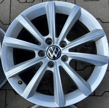 Laden Sie das Bild in den Galerie-Viewer, 4x Alufelge 17 Zoll 6.5" 5x112 38ET Glanz Silber 5NA071497A VW I Rim Wheel FEL6466747120jc