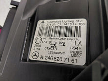 Laden Sie das Bild in den Galerie-Viewer, Frontscheinwerfer Mercedes-Benz W246 A2468207161 Xenon Links Headlight SCH7300198154rx