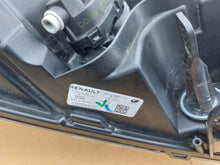 Load image into Gallery viewer, Frontscheinwerfer Dacia Sandero III Jogger 260102586R LED Rechts Headlight SCH2577055445zm