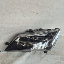 Laden Sie das Bild in den Galerie-Viewer, Frontscheinwerfer Seat Leon 5F1941007B Full LED Links Scheinwerfer Headlight SCH9323669024vs