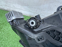 Laden Sie das Bild in den Galerie-Viewer, Frontscheinwerfer Skoda Superb III 3V1941016D Full LED Rechts Headlight