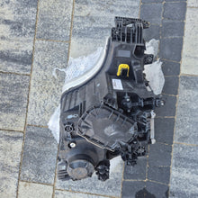 Laden Sie das Bild in den Galerie-Viewer, Frontscheinwerfer Mercedes-Benz A9618206639 Xenon Links Scheinwerfer Headlight SCH3467666298mr