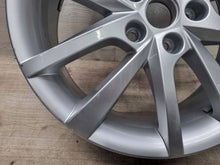 Laden Sie das Bild in den Galerie-Viewer, 1x Alufelge 18 Zoll 43ET Glanz Schwarz 565601025D Skoda Kodiaq Rim Wheel FEL4466048828tv